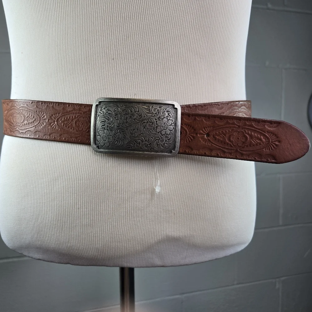 Fossil embossed brown